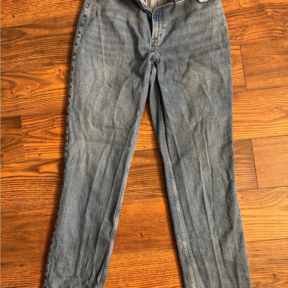Abercrombie & Fitch Women's Light Blue Jeans - Picture 2 of 3